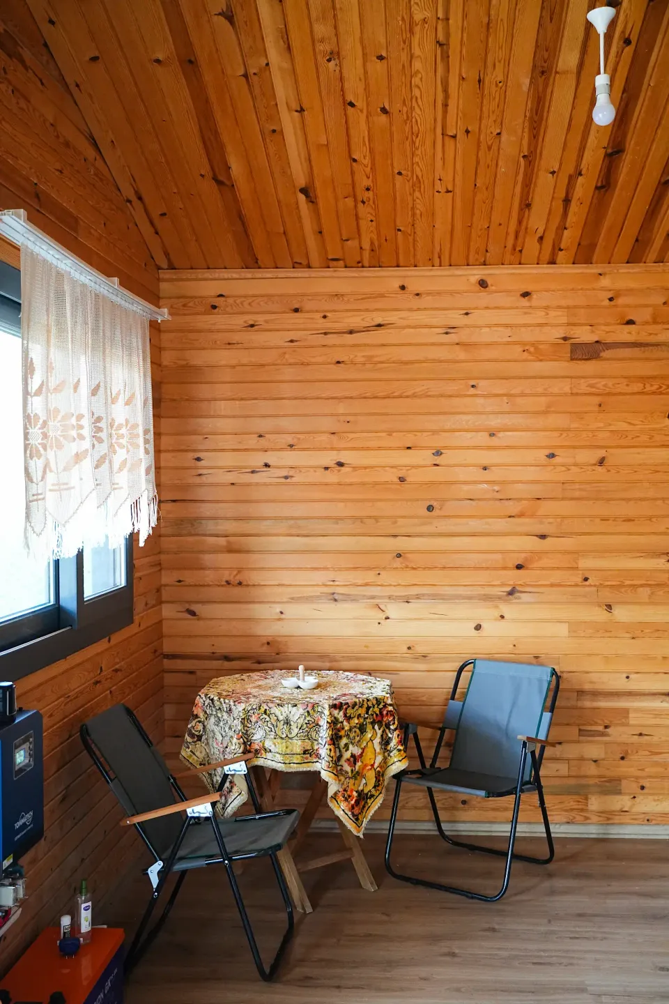 İsina Evi · Verandalı yaşam — iç mekân detayları